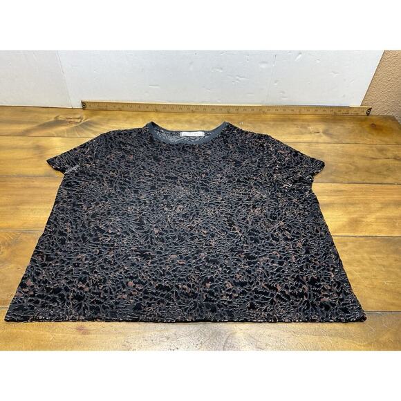 Free People We The Free Teddy Tee Size XS Velvet Animal Print Black - Picture 4 of 8